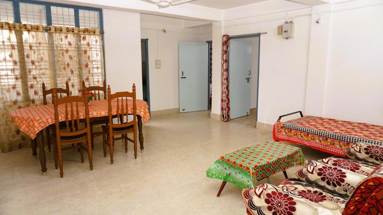 Taj Residency Holiday Homestay -Entire 1Bhk & 2Bhk Private Apartments -Call 767Ooo54Oo Jorhāt Eksteriør billede
