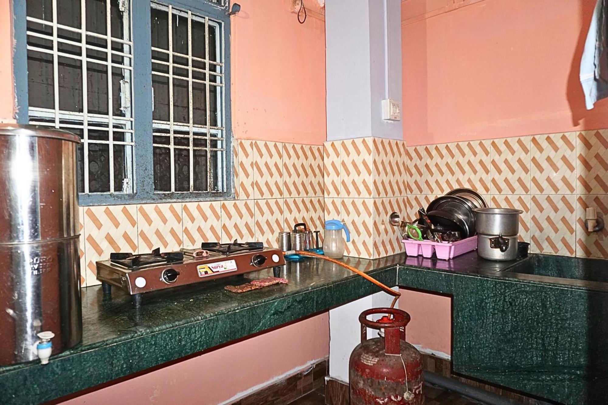Taj Residency Holiday Homestay -Entire 1Bhk & 2Bhk Private Apartments -Call 767Ooo54Oo Jorhāt Eksteriør billede